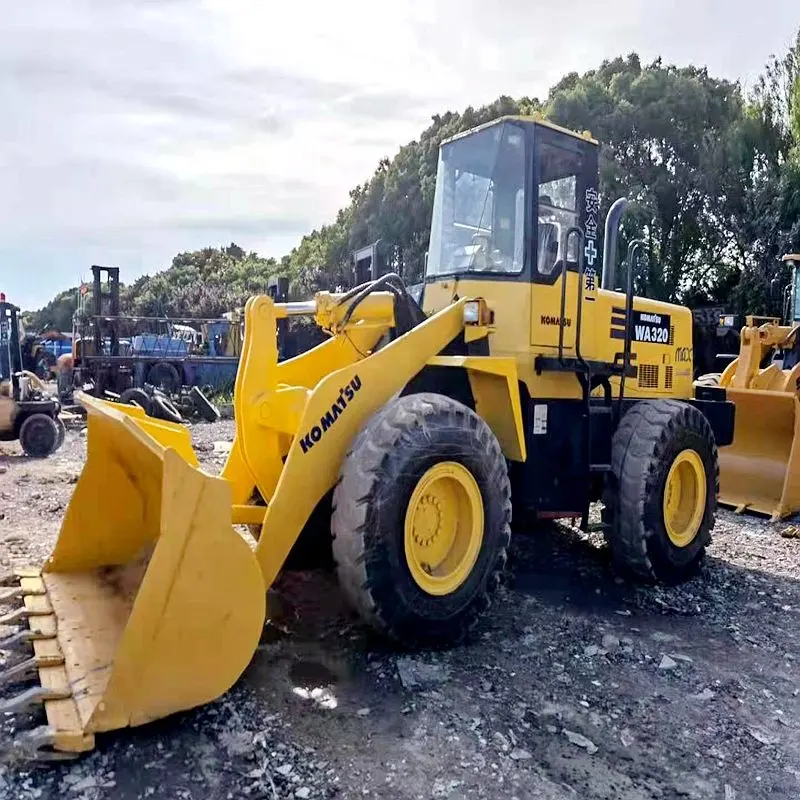 2.3m3 Komatsu wa320 payloader makinesi kullanılan japonya komatsu wa320-3 wa380 wa470 wa500 ön tekerlekli yükleyici satış sahibi tarafından