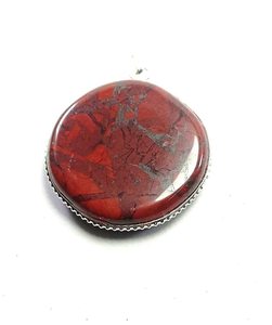 Colgante de jaspe rojo de alta calidad Estilo clásico Cristal de cuarzo moneda redonda colgante collar de piedras preciosas piedra curativa mayorista - Product Image 3