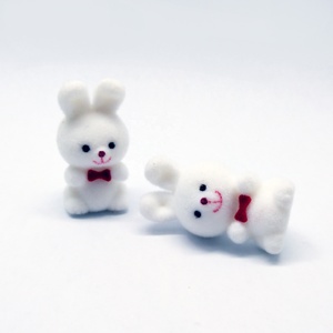 กระต่ายฝูงขนาดเล็กพร้อม1.5โบว์ "สูงสำหรับตกแต่งบ้านตุ๊กตา - Product Image 1