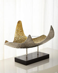 Flotante escultura - Product Image 1