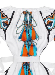 <span class=keywords><strong>Lungo</strong></span> bianco ricamato vyshyvanka vestito rotondo collo stringa <span class=keywords><strong>con</strong></span> la nappa anteriore della fessura <span class=keywords><strong>lungo</strong></span> delle donne maxi vestito nuovo arrivo - Product Image 2