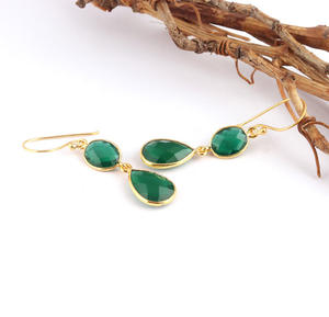 ต่างหูแบบทำมือรูปควอตซ์สีเขียวต่างหูชุบทองทำด้วยมือต่างหูแบบไม่เสื่อมเสีย - Product Image 3