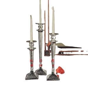 Ensemble de 3 bougeoirs en aluminium et aspect marbré, matériel de conception brillant, ensemble de bougeoirs pour décoration, de mariage et d'église - Product Image 1