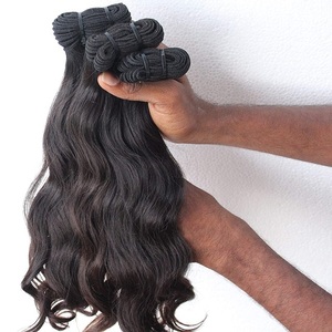 Direct de l'Inde brut vierge indien vague armure faisceaux humains cuticule aligné Remy vendeurs de cheveux - Product Image 1