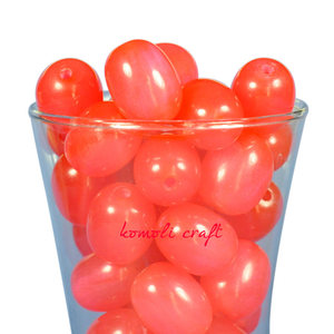 Cuentas gruesas de resina de colores sólidos, abalorios de tamaño personalizado - Product Image 1