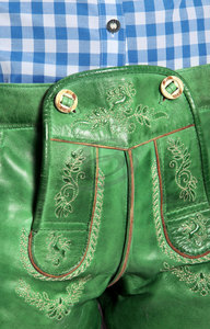 Auténticos Pantalones Cortos de Cuero Bávaro para Hombre, Traje Tradicional Alemán para el Oktoberfest - Product Image 4