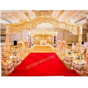 Mandap de mariage traditionnel indien en FRP, toile de fond magnifique, mandap de mariage en bois avec éclairage LED, installation et décoration en Australie - Product Image 1