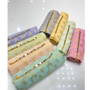 Traje Shalwar Kameez de Algodón Banarsi Informal para Mujer, Hecho a Mano en Pakistán e India - Product Image 1