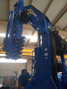 Nouvelles grues de pont hydrauliques à flèche articulée avec pompe et engrenage Capacité de 10 tonnes certifiées CE - Product Image 5