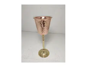 Taza de copa de vidrio de 400ml forrada de cobre con tapa para cócteles Bebidas frías Cerveza y vino Vasos de capacidad de 300ml-500ml - Product Image 1