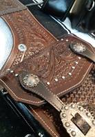 Sacoche de selle en cuir véritable de qualité supérieure, faite à la main, pour l'équitation et le saut d'obstacles, avec logo personnalisé, couleur moyenne Y&Z