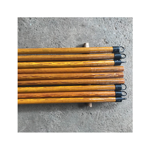 Palo de fregona de madera recubierta de PVC, mango de escoba, hecho en la fábrica de Vietnam, escoba recubierta de pvc - Product Image 1