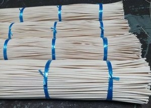 Núcleo de ratán crudo al por mayor // MATERIAL DE RATÁN BLANCO PARA CAÑA DE CINTAS // Vietnam // Alta calidad - Product Image 4