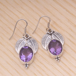 Pendientes Colgantes de Plata de Ley 925 con Hoja de Amatista Morada, Joyería Minimalista Hecha a Mano para Mujer, Uso Diario, Proveedor - Product Image 1