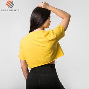 Blusa Corta Amarilla para Mujer, Cuello Redondo, Manga Corta, Color Sólido, Tejido Transpirable, Corte Regular, para Todas las Temporadas - Product Image 2