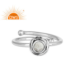 Bague en pierre précieuse blanche naturelle Howlite, anneaux empilables, vente en gros, bijoux en argent 925, coupé ronde, styliste, possibilité de vente en gros - Product Image 1