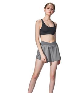 2025 nuevo último diseño de moda para mujer tela de doble capa Color gris pantalones cortos de Fitness para deportes al aire libre correr entrenamiento corto - Product Image 1