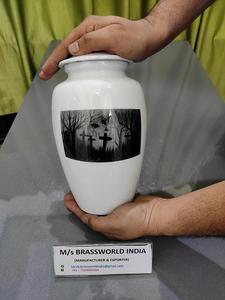 Urna de cremación para adultos pintada a mano de aluminio Brassworld India Cementerio Suministros funerarios - Product Image 2
