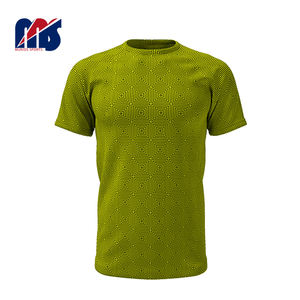 Maillot de football pour hommes de haute qualité Sublimation personnalisée Vêtements de football légers et entièrement personnalisables à un prix imbattable - Product Image 4