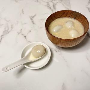 Cuenco para servir frutas y ensaladas de madera pura personalizado de diseño Vintage, perfecto para hoteles y restaurantes, vajilla duradera elegante - Product Image 5