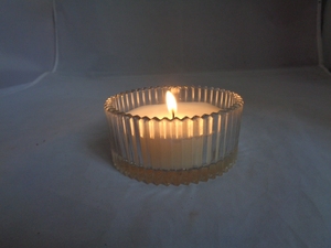 Bougie parfumée en cire de soja Caro, gris clair, décoration d'intérieur, en provenance du Vietnam - Product Image 4