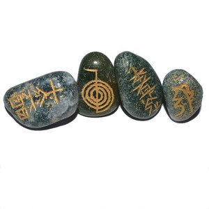 Acheter En Ligne Moss Agate Dégringolé Usui Reiki Set : Moss Agate Dégringolé Usui Reiki Set Pour Vente - Product Image 1