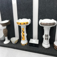 Nuevo producto Chines Luxury Ceramic Sanitary Ware Oval Table Top Lavabo Debajo del mostrador 450x300mm Fabricación EN LA India.