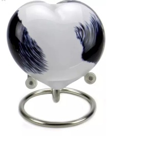 Wholesale Cremation <b>Urns</b> for Pet Ashes Red Heart Shape Embossed Pet Foot Print Cremation Exporter From India - Product Image 4