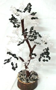 Get Online <b>Crystal</b> Quartz and Black 300 Chips Step <b>Tree</b> : <b>Crystal</b> Quartz and Black 300 Chips Step <b>Tree</b> for Sale - Product Image 2