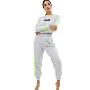 Professional Plain Ladies Tracksuit Women Tracksuit Polyester Custom Fleece <b>Crop</b> <b>Top</b> Hoodies <b>Sets</b> for Sale - Product Image 1
