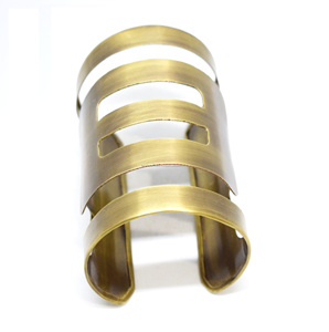 2025 Christmas African Gold Square Hammered Brass Gold Ancient Jewelry Armband Bracelets <b>Light</b> Weight Lock Bracelet - Product Image 2