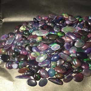 Gema suelta de ópalo negro - Product Image 3