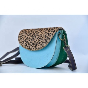 Sac à bandoulière en cuir véritable de haute qualité pour femmes sac à main de créateur de luxe sangle unique Portable Style bohème chaînes décorées - Product Image 6