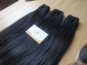 Vente en gros de cheveux humains vierges vietnamiens 100% soyeux, double trame, lisses naturels, 8''-32'', haute qualité, même longueur, échantillon - Product Image 2