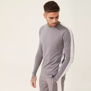 Camiseta naranja con cuello redondo para hombre, diseñada y de tamaño personalizado, 100% algodón, patrón sólido, técnica de punto lavado - Product Image 2