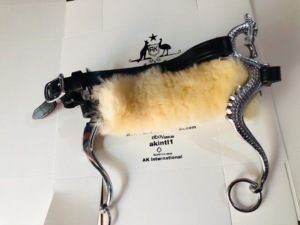 Hackamore AK Dragon para Caballo, Acabado Cromado, con Correas de Cuero Auténtico, Alta Calidad - Product Image 4