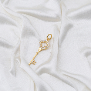 Colgante de corazón de piedra de circonita blanca delicada, joyería de plata de ley 925 turca hecha a mano, venta al por mayor - Product Image 4