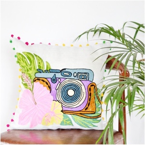 Housse de coussin rectangulaire brodée avec motif floral, style bohème, décoration d'intérieur, taie d'oreiller 100% coton - Product Image 1