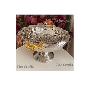 Bol à fruits en aluminium de couleur or et noir poli, design admirable, qualité supérieure, respectueux de l'environnement - Product Image 6