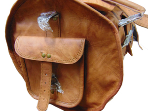 Bolso de Lona Bohemio de Cuero Genuino LOWELL CRAFT con Cierre de Cremallera, Ecológico, Unisex y para Gimnasio - Product Image 3