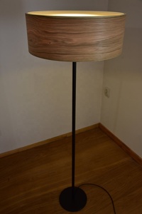 Lampe de sol en bois minimaliste, ronde, décoration intérieure moderne, salon, utilisation en intérieur - Product Image 2