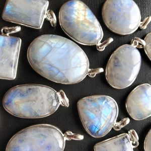 Colgante de piedra lunar cromada y cristal, piedra de cristal ankh, arcoíris, cuentas de piedra lunar, novedad de 2020 - Product Image 2