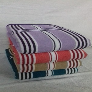 80% coton 20% Polyester Cabana Stripes serviettes de bain compressées et jetables pour la maison cuisine noël ou Oktoberfest - Product Image 1