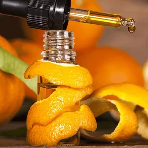 Huile essentielle d'orange amère pour l'emballage sous marque privée
