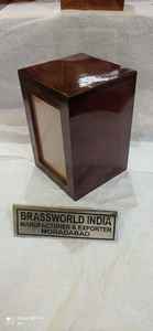FOTOFRAME DE MADERA DE ALTA CALIDAD URNA DE CREMACIÓN PARA ADULTOS SUMINISTROS FUNERARIOS BRASSWORLD INDIA - Product Image 3