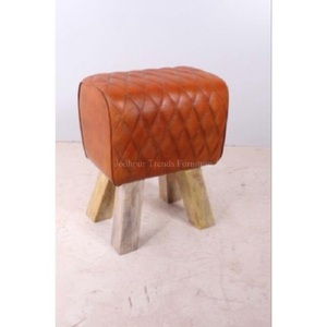 Taburete de diseñador Jodhpur de estilo europeo vintage y cuero antiguo otomano en cuero vintage auténtico - Product Image 6