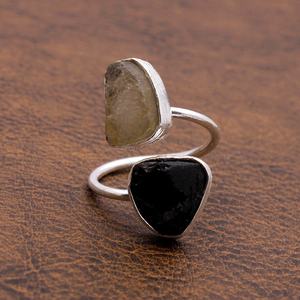 เครื่องประดับแหวนอัญมณีสำหรับผู้ชายแหวนพลอยพลอยสีดำทับทิมชุบเงินแบบปรับได้ - Product Image 1