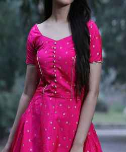 Nouveau dernier Look riche tenue de soirée Georgette imprimé crêpe filles indiennes porter prêt à porter pas cher bas prix en gros Surat ApparelGarment - Product Image 2