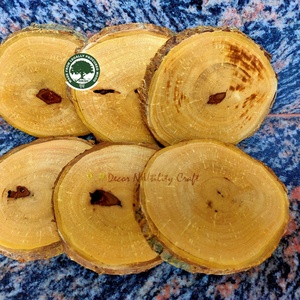 Décoration de fête de mariage, ensemble de 6 sous-verres en bois rustiques écologiques, design écorce, accessoires de table - Product Image 6