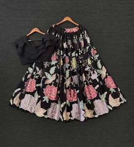 Vente en gros prix lourd Georgette broderie séquence travail Lehenga Choli avec Dupatta indien et pakistanais mariage vêtement ethnique - Product Image 2